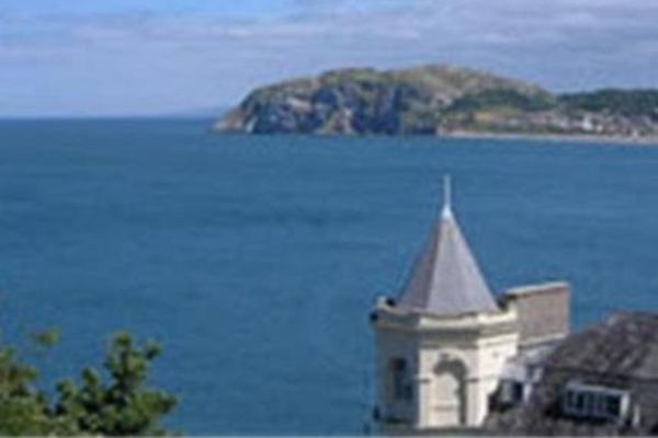 Headlands (Wales)